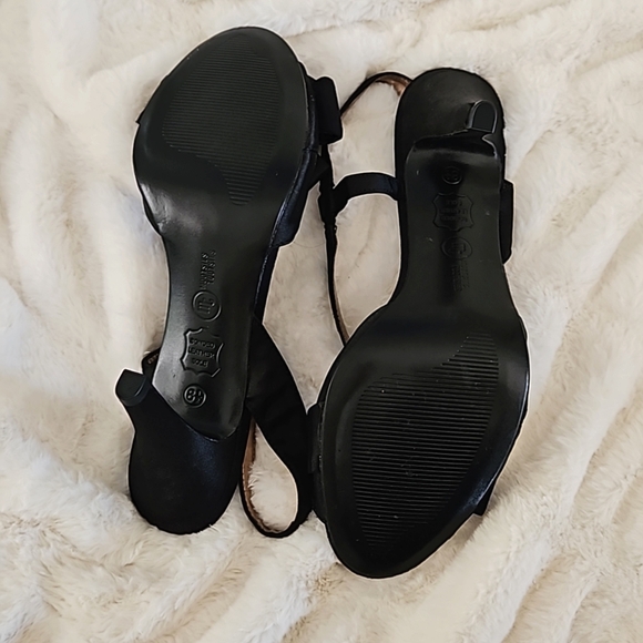 Brand New . Never Worn Mootsies Tootsies Heels ♥️ - Picture 3 of 6